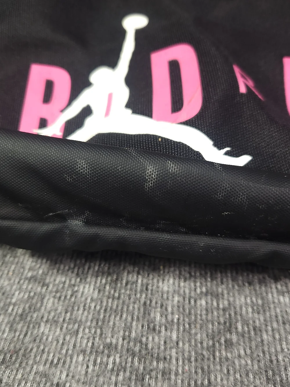 Nike Air Jordan Velocity Duffle Bag RARE Black/Pinksicle 46L Sm0920-H67 Used